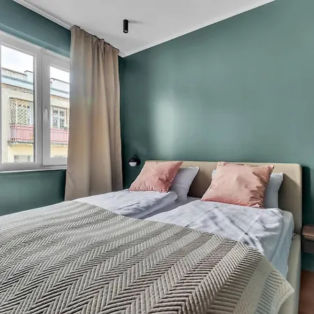 Mala 5a Studios&apartments Apartament Warszawa