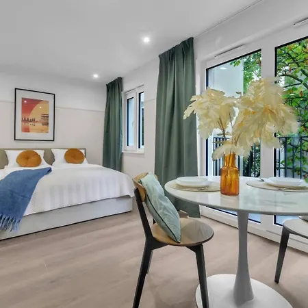 Apartament Mala 5a Studios&apartments *